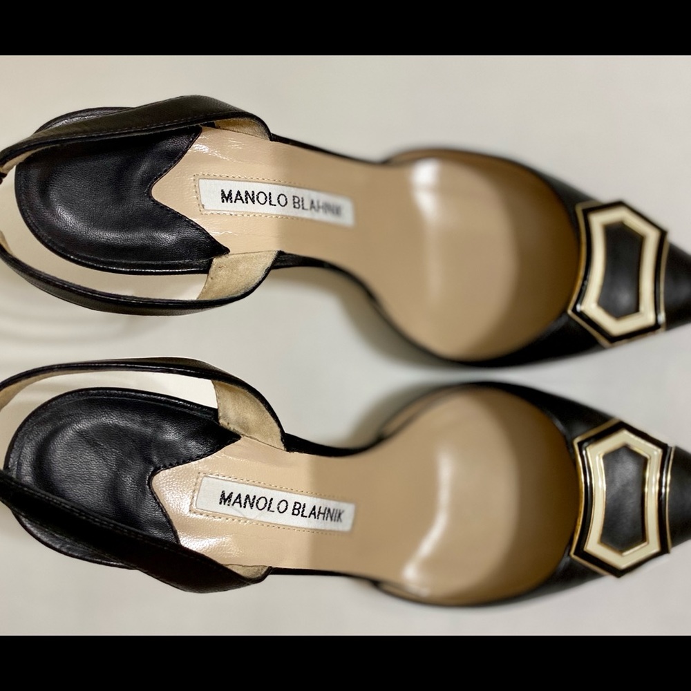Manolo Blahnik Kitten Heel